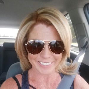 Meet your Posher, Mandy